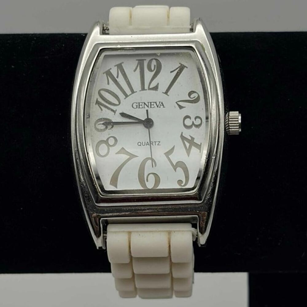Silver Geneva Men’s Watch